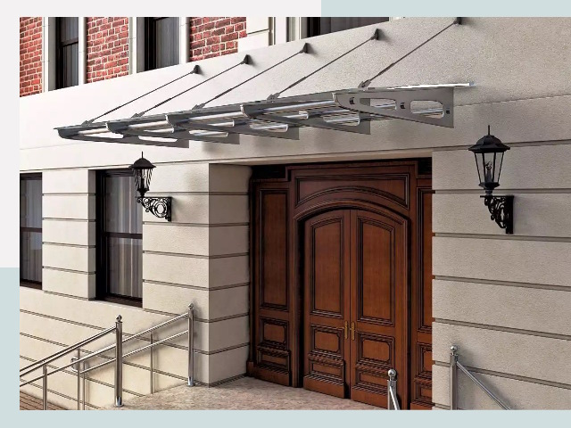 Металлические козырьки от 606 руб. в Баксане