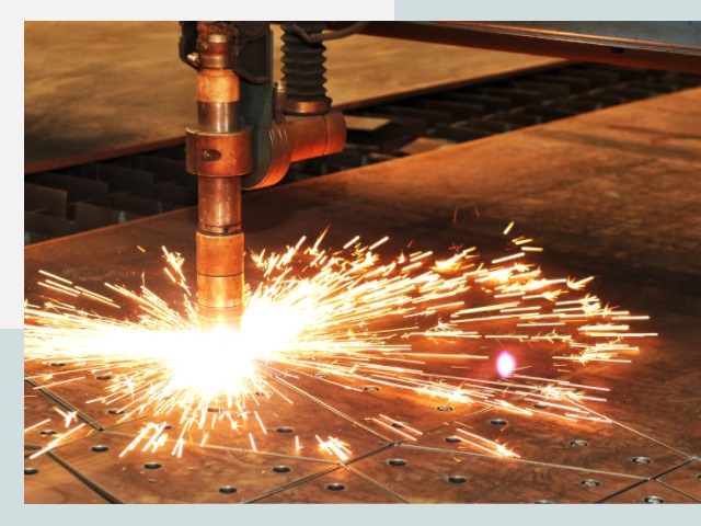 Плазменная резка металла в Баксане от 606 руб.