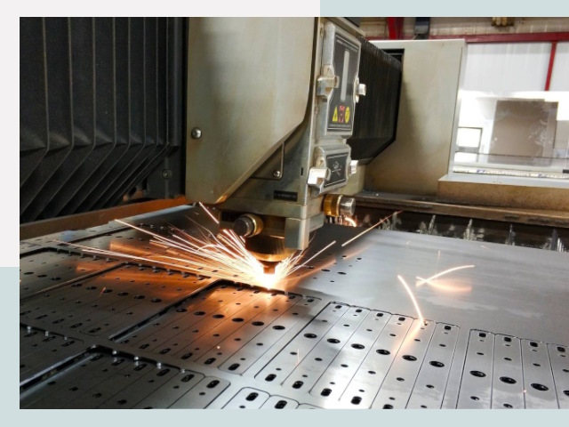 Лазерная резка металла в Баксане от 606 руб.